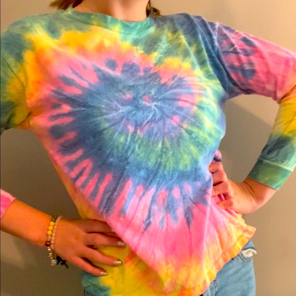 Tie die long sleeve shirt
